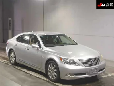 Lexus LS460L
