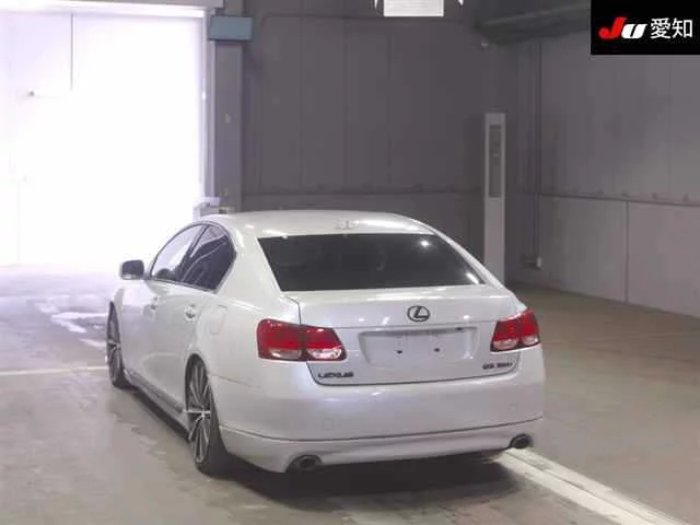 Lexus GS  с аукциона в Японии