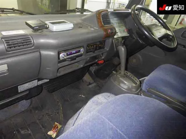 Isuzu Elf  с аукциона в Японии