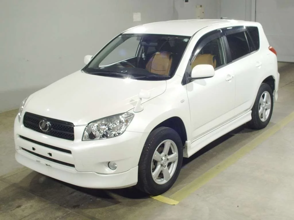 Toyota RAV4  с аукциона в Японии