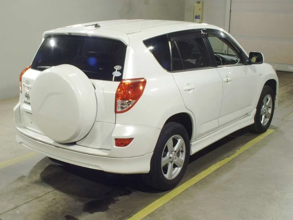 Toyota RAV4  с аукциона в Японии
