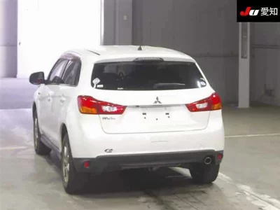Mitsubishi RVR