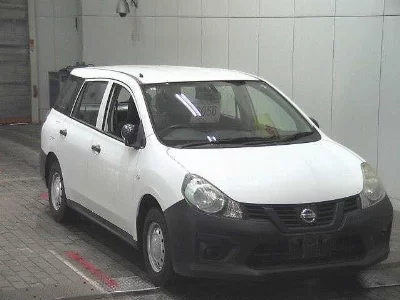 Nissan AD