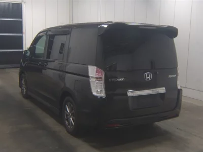 Honda STEPWGN SPADA