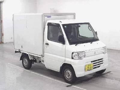 Mitsubishi Minicab Truck