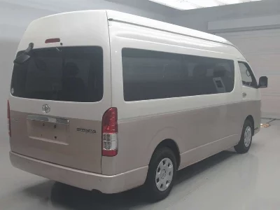 Toyota HIACE WAGON