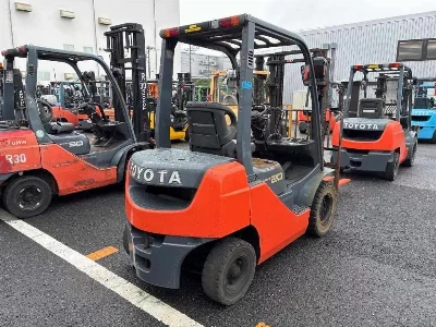 TOYOTA  FORKLIFT 