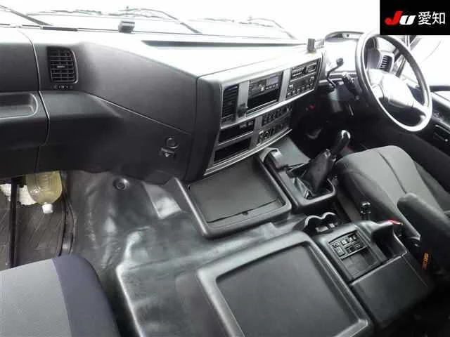 Hino Profia  с аукциона в Японии