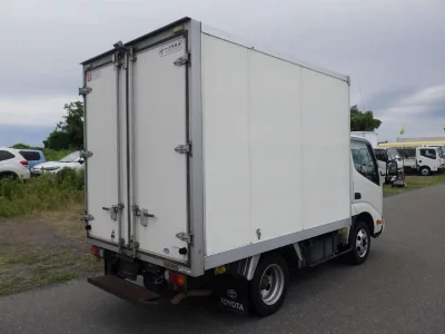 TOYOTA DYNA TRUCK