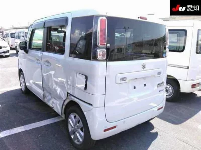 Suzuki Spacia
