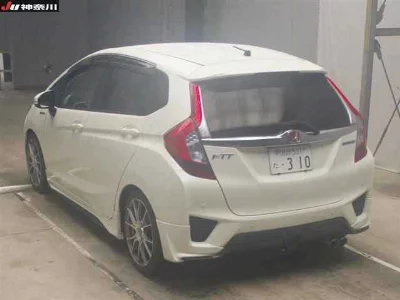 Honda FIT HYBRID