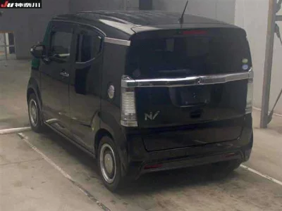 Honda N-Box Slash