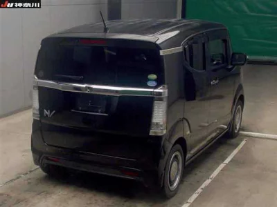 Honda N-Box Slash