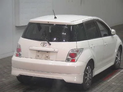 Toyota Ist