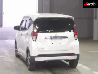 Mitsubishi eK X