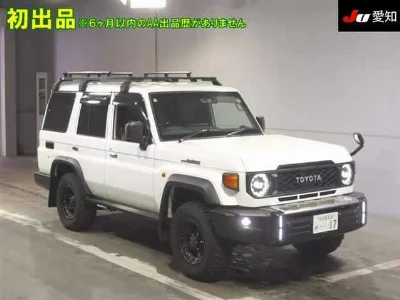 Toyota LAND CRUISER 70