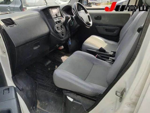 Toyota LiteAce Van  с аукциона в Японии