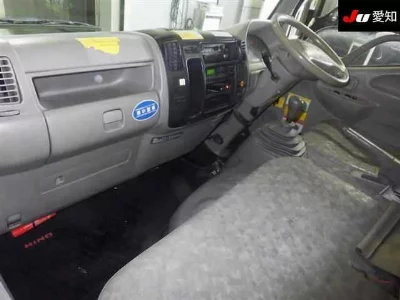 Hino DUTRO TRUCK