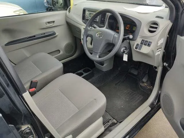 Daihatsu Mira e:S  с аукциона в Японии