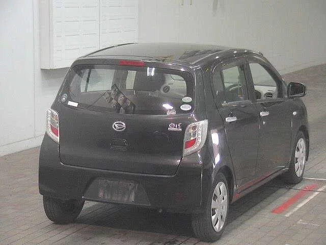 Daihatsu Mira e:S  с аукциона в Японии