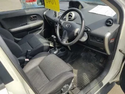 Toyota Ist