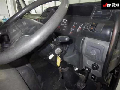 Isuzu ELF DUMP