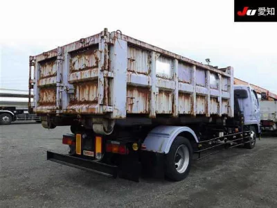 Mitsubishi Fuso Fighter