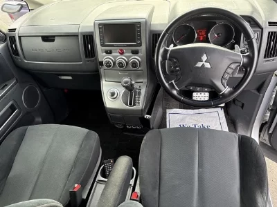 Mitsubishi Delica