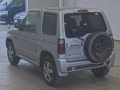 Mitsubishi Pajero Mini