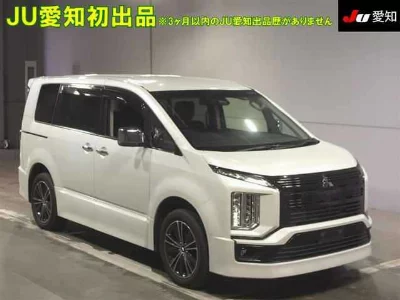 MITSUBISHI DELICA D:5