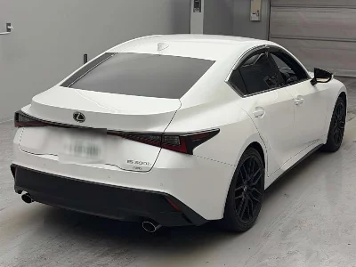Lexus IS300h