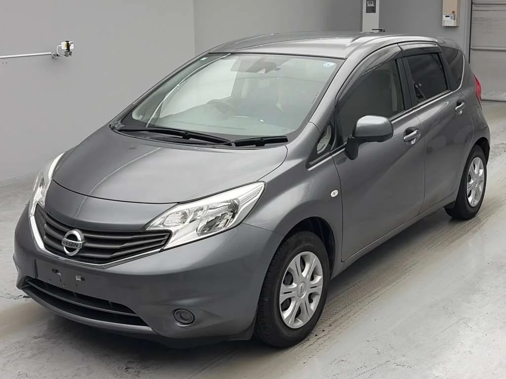 Nissan Note  с аукциона в Японии