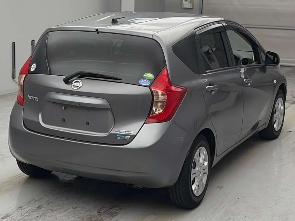 Nissan Note  с аукциона в Японии