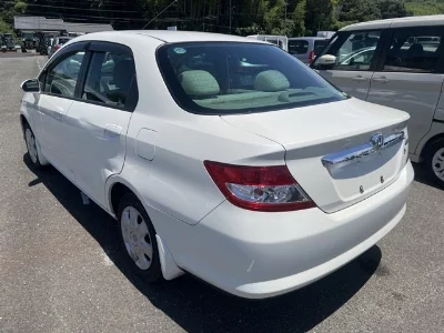 Honda FIT ARIA