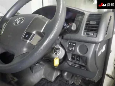 Toyota HIACE WAGON