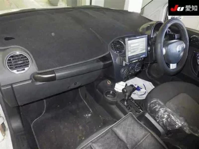 Volkswagen New Beetle