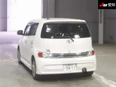 Toyota bB