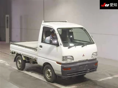 Mitsubishi Minicab Truck