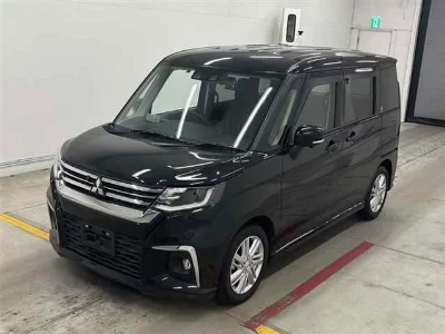 Mitsubishi Delica D:2