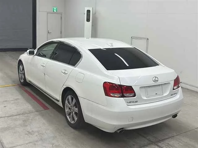 Lexus GS  с аукциона в Японии