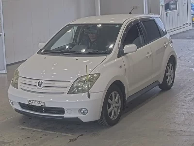 Toyota Ist