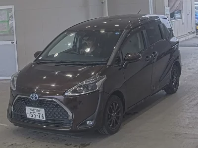 Toyota Sienta