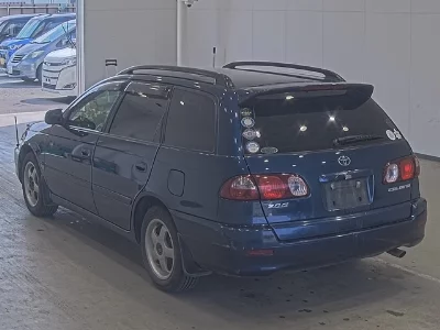 Toyota Caldina