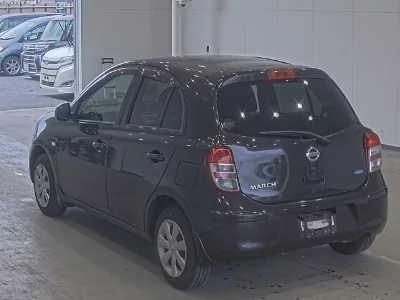 Nissan March