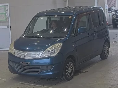 Mitsubishi Delica D:2