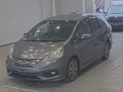 Honda FIT SHUTTLE HYBRID