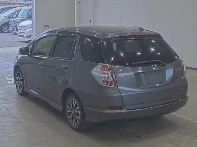 Honda FIT SHUTTLE HYBRID