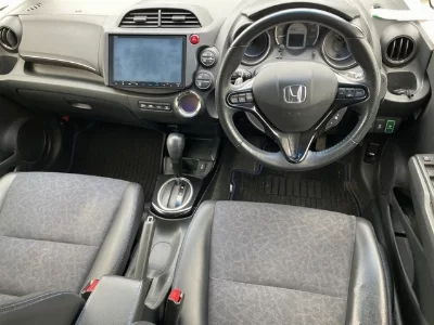 Honda FIT SHUTTLE HYBRID