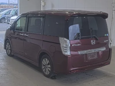 Honda STEPWGN SPADA