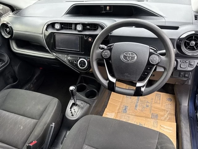 Toyota Aqua  с аукциона в Японии